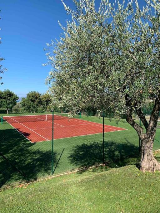 Tennis / Pool / Barbecue บาร์โดลิโน ภายนอก รูปภาพ