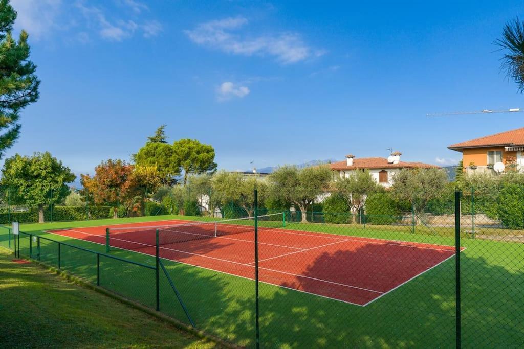 Tennis / Pool / Barbecue บาร์โดลิโน ภายนอก รูปภาพ